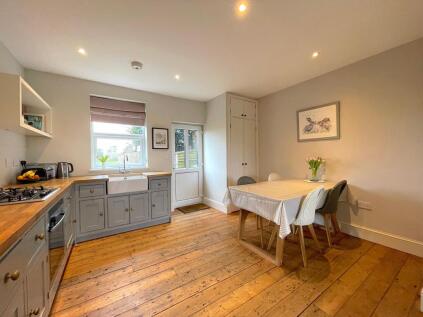 Prospect Place, Eastling, ME13