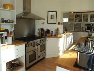 Kitchen/Day Room