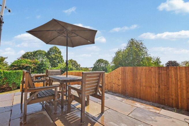 3 bed Semi-Detached for sale Image 4