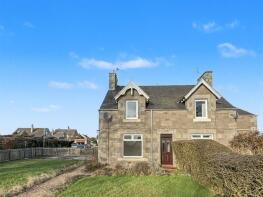 Broomhill, Oakbank Road, Perth PH1 1HA
