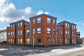 Flat 11, 37 Forester House, Marlborough Road, Watford WD18 0QD
