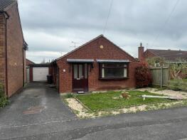 14, Juniper Gardens, Nottingham NG13 8UA