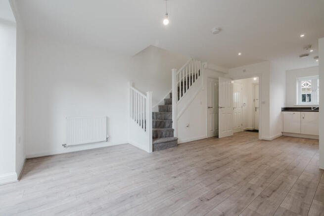 2 bed House to rent Image 5