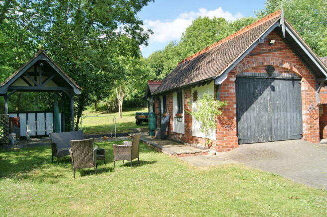 Side Garden