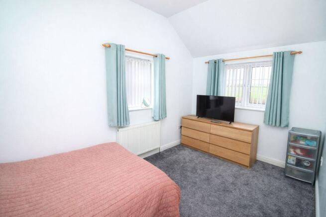 bedroom2