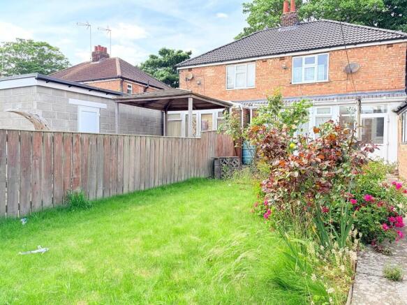 3 bed Semi-Detached for sale Image 11