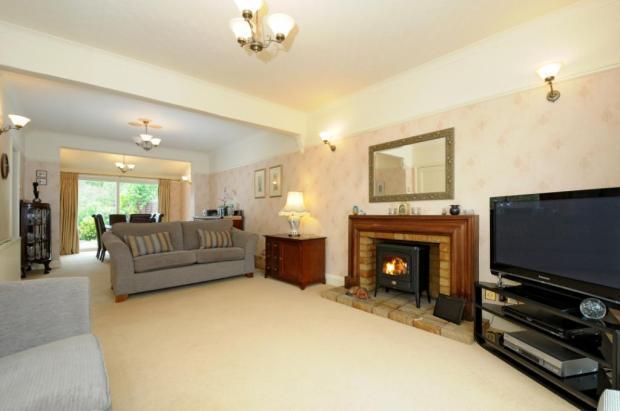 Sitting/Dining Room