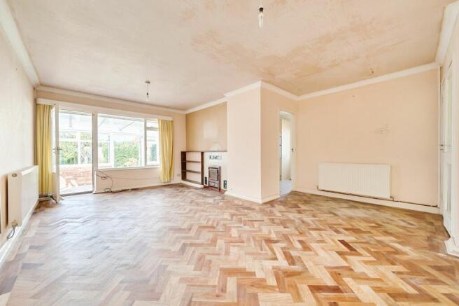 Lounge / Dining Room