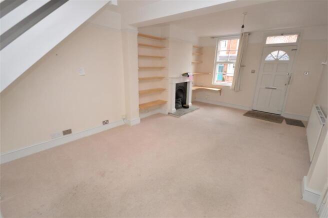 Living room a.jpg