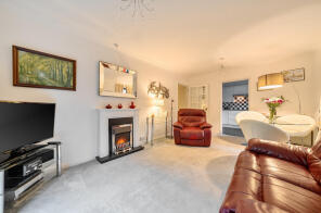 Flat 6, Summerlands Lodge, Farnborough Common, Orpington BR6 8NE