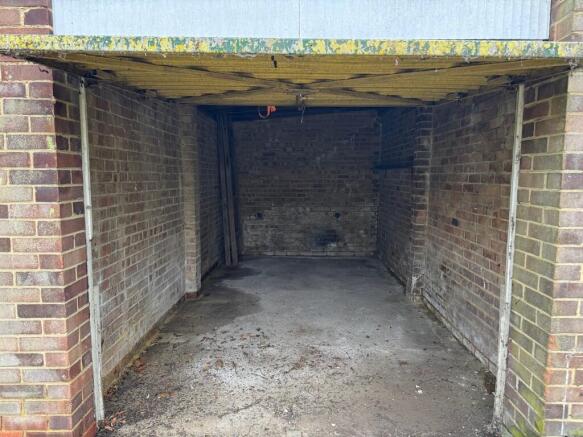 aa12c934-466d-48b...