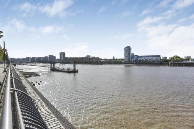 Torres Square (17).jpg