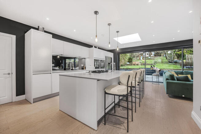 Brancaster Lane, Purley, CR8 photo 4