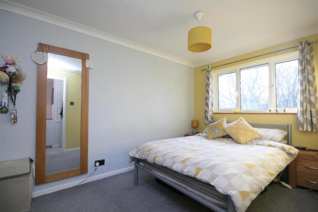 Master Bedroom.JPG