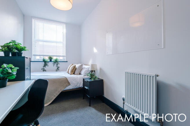 Flat 29, Shoe and Boot, Example 7