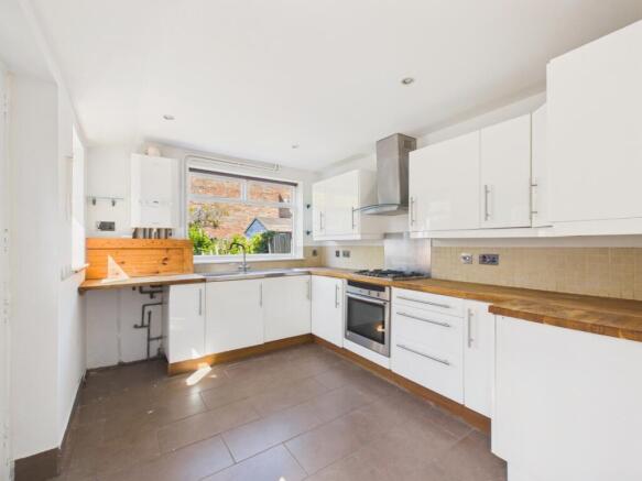 3 bed End of Terrace for sale Image 2