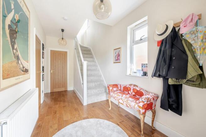 3 bed Semi-Detached for sale Image 11