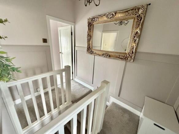 3 bed Semi-Detached for sale Image 7