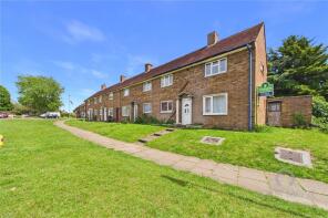 2, Woodside Green, Northampton NN5 7HU