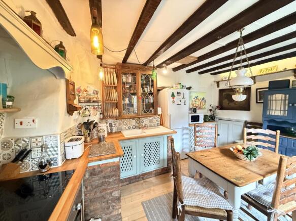 3 bed Maisonette for sale Image 6
