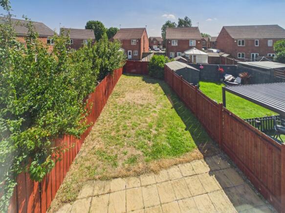 3 bed Semi-Detached for sale Image 12