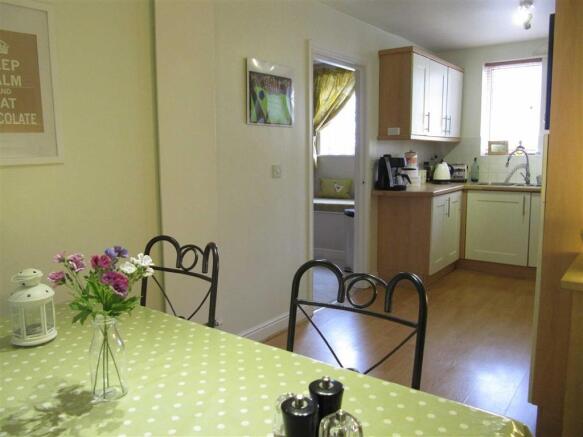 DINING KITCHEN