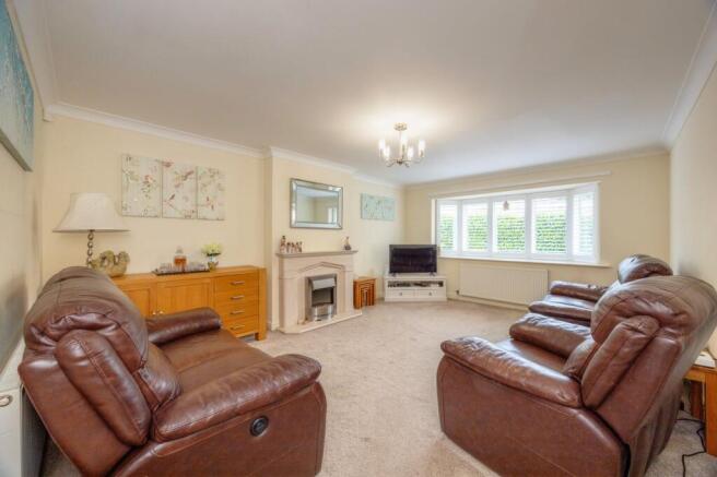 3 bed Detached Bungalow for sale Image 5