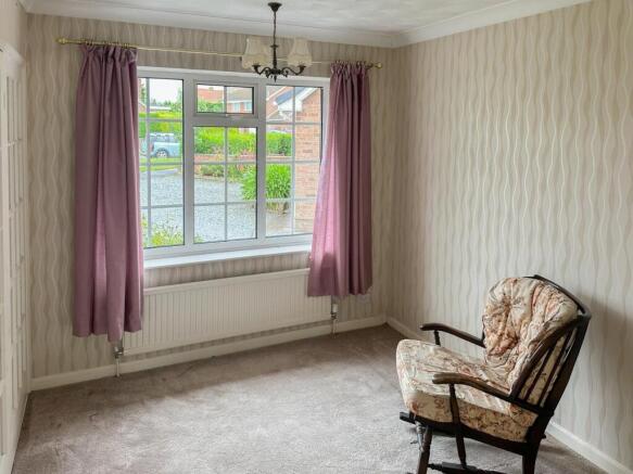 3 bed Semi-Detached Bungalow for sale Image 5