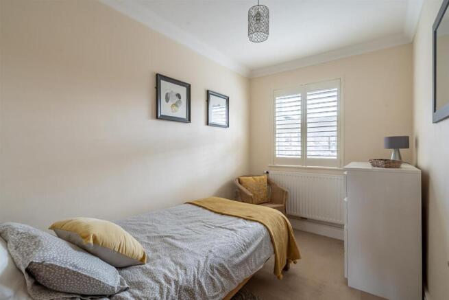 4 bed Town House for sale Image 11