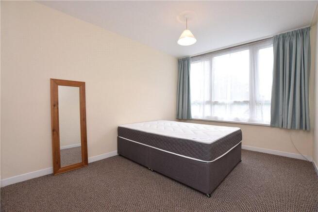 1 bed Apartment to rent Image 5