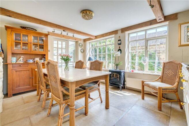 3 bed Detached for sale Image 6