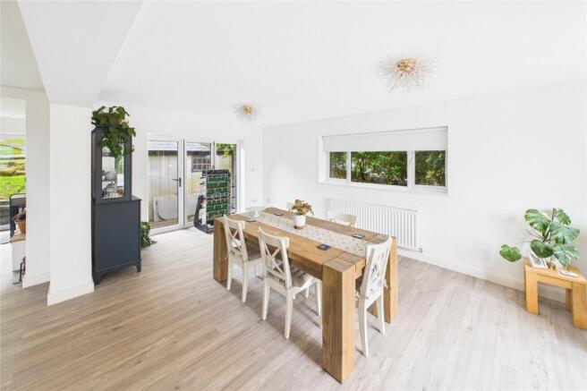 3 bed Detached for sale Image 4