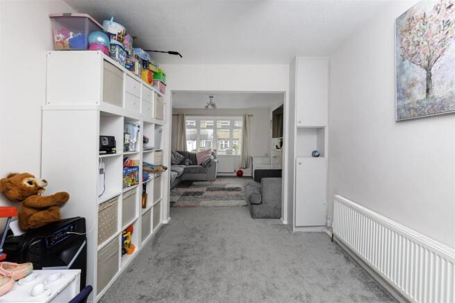 3 bed Semi-Detached for sale Image 12