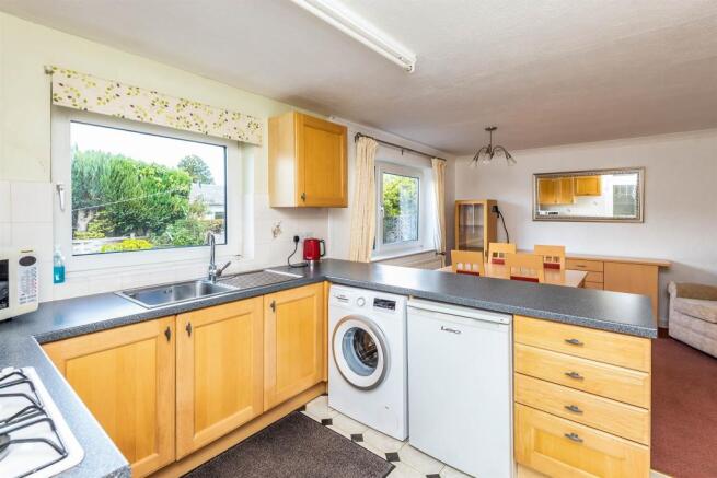 Kitchen Diner: