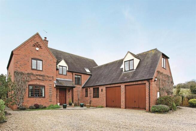 Woodcote House 16221