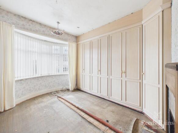 2 bed Semi-Detached Bungalow for sale Image 6