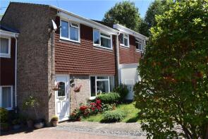 77, Falkland Garth, Newbury RG14 6PA