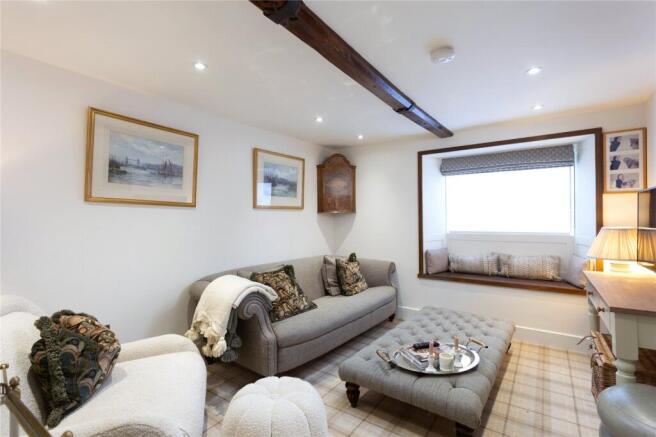 5 bed Terraced for sale Image 11