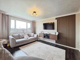 73, Bramley Grange Crescent, Bramley, Rotherham S66 2UX