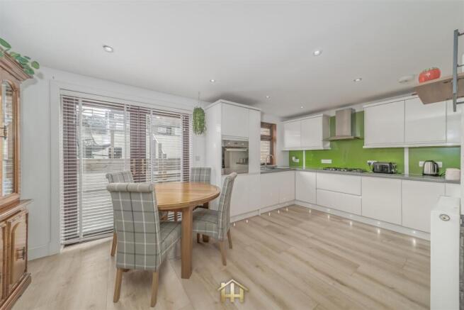 10 KETTINS TERRACE DD3 9RJ 260326 EDIT (38 of 41).