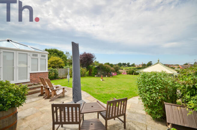 Sun Patio and Conservatory.JPG