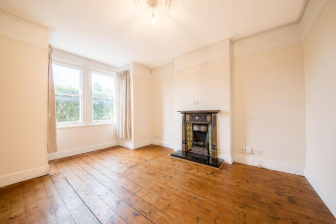 living-room-(1)