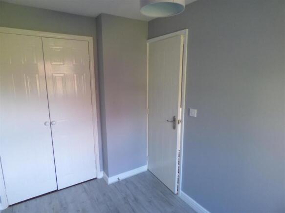 Bedroom 2.JPG