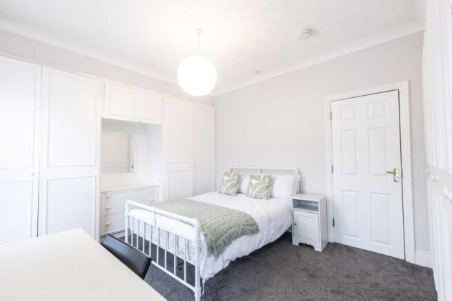 4 bed Terraced for sale Image 7