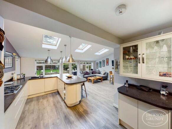 KITCHEN / LIVING / DINING ROOM
