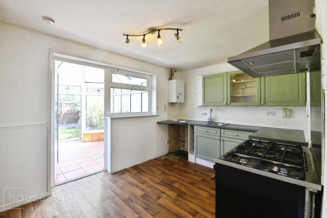2 bed Semi-Detached for sale Image 5