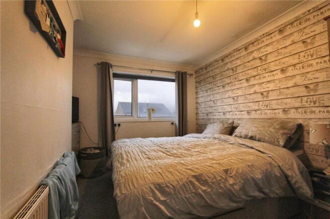 3 bed Detached to rent Image 5