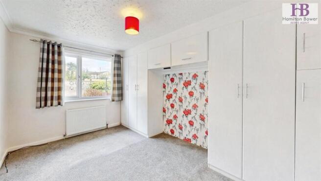 2 bed Semi-Detached Bungalow for sale Image 6