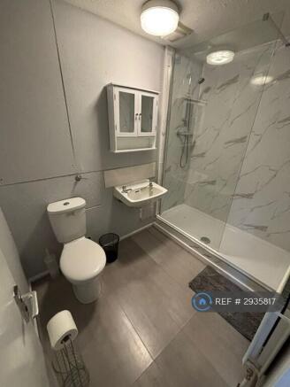 Room 1 Ensuite