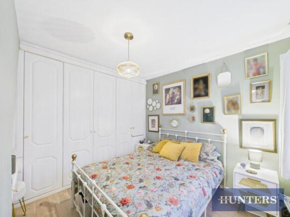 1 bed Semi-Detached Bungalow to rent Image 7